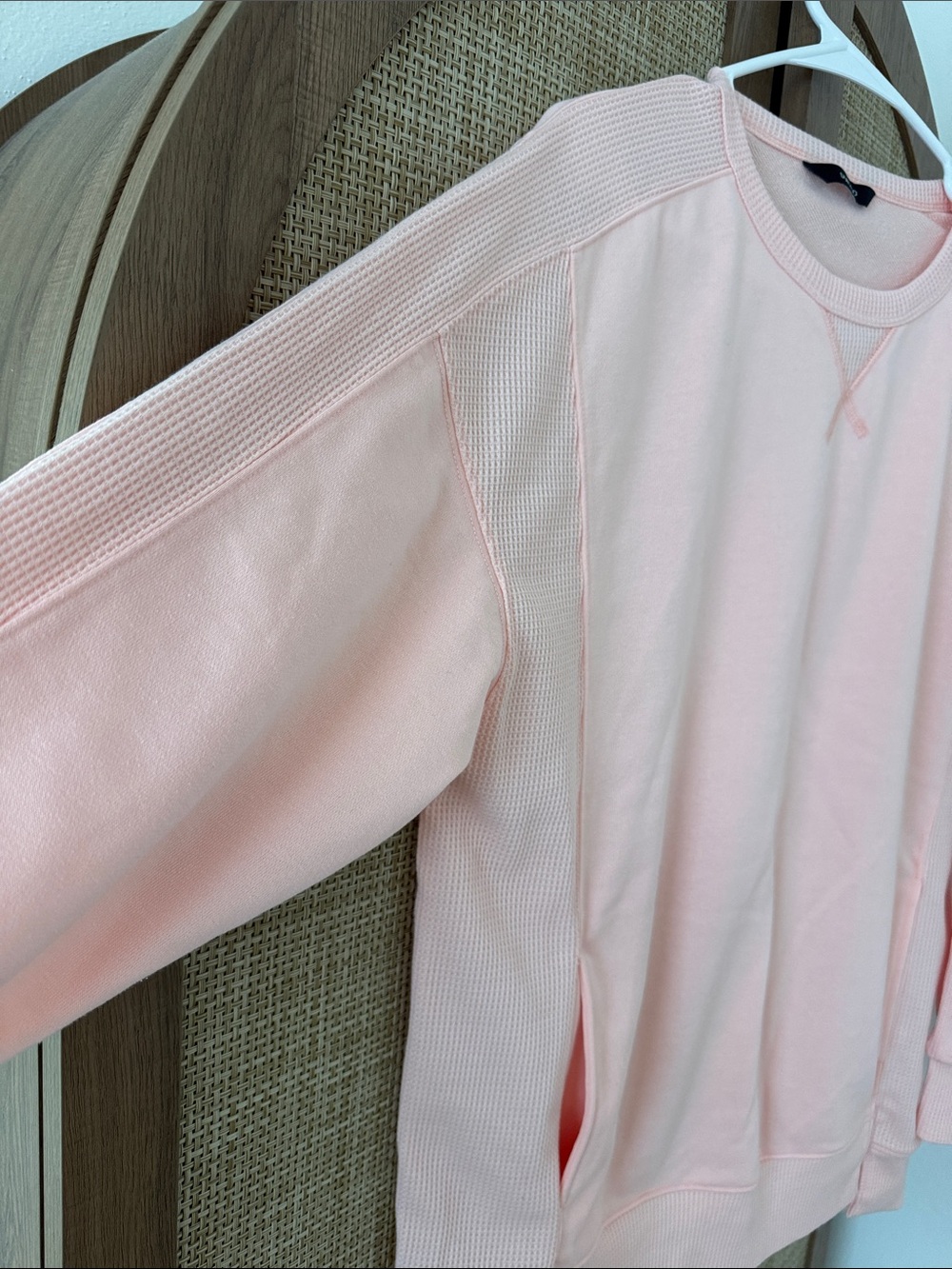 Dokotoo Pale Salmon Pink Waffle Knit Pocket Sweatshirt Pullover Size S - Picture 4 of 13